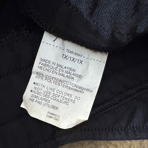 NWT Under Armour Rival Terry Crop Capri Joggers 33” length. Wide leg Loose Fit - Picture 8 of 9